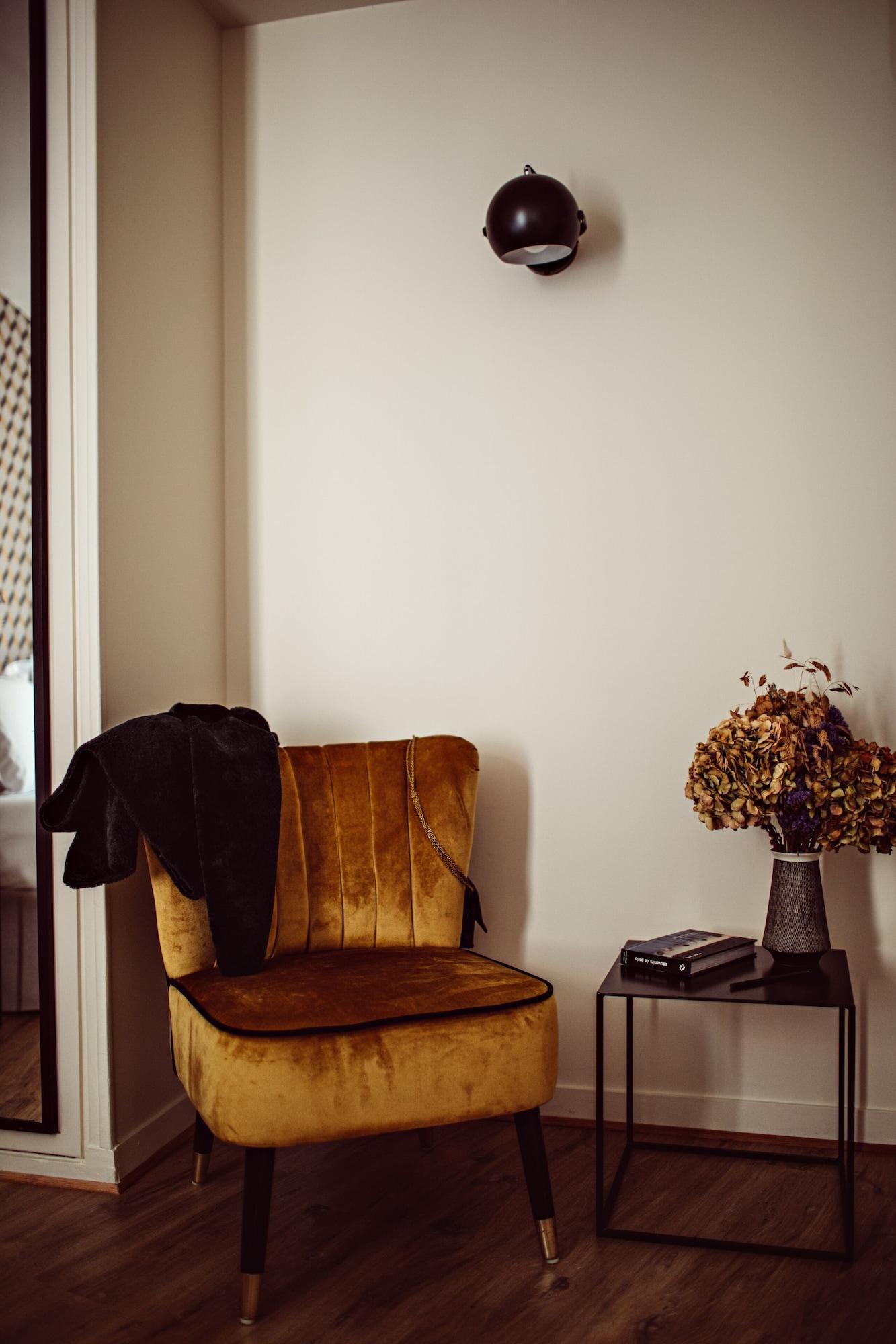 Hotel Monsieur Helder Paris Luaran gambar