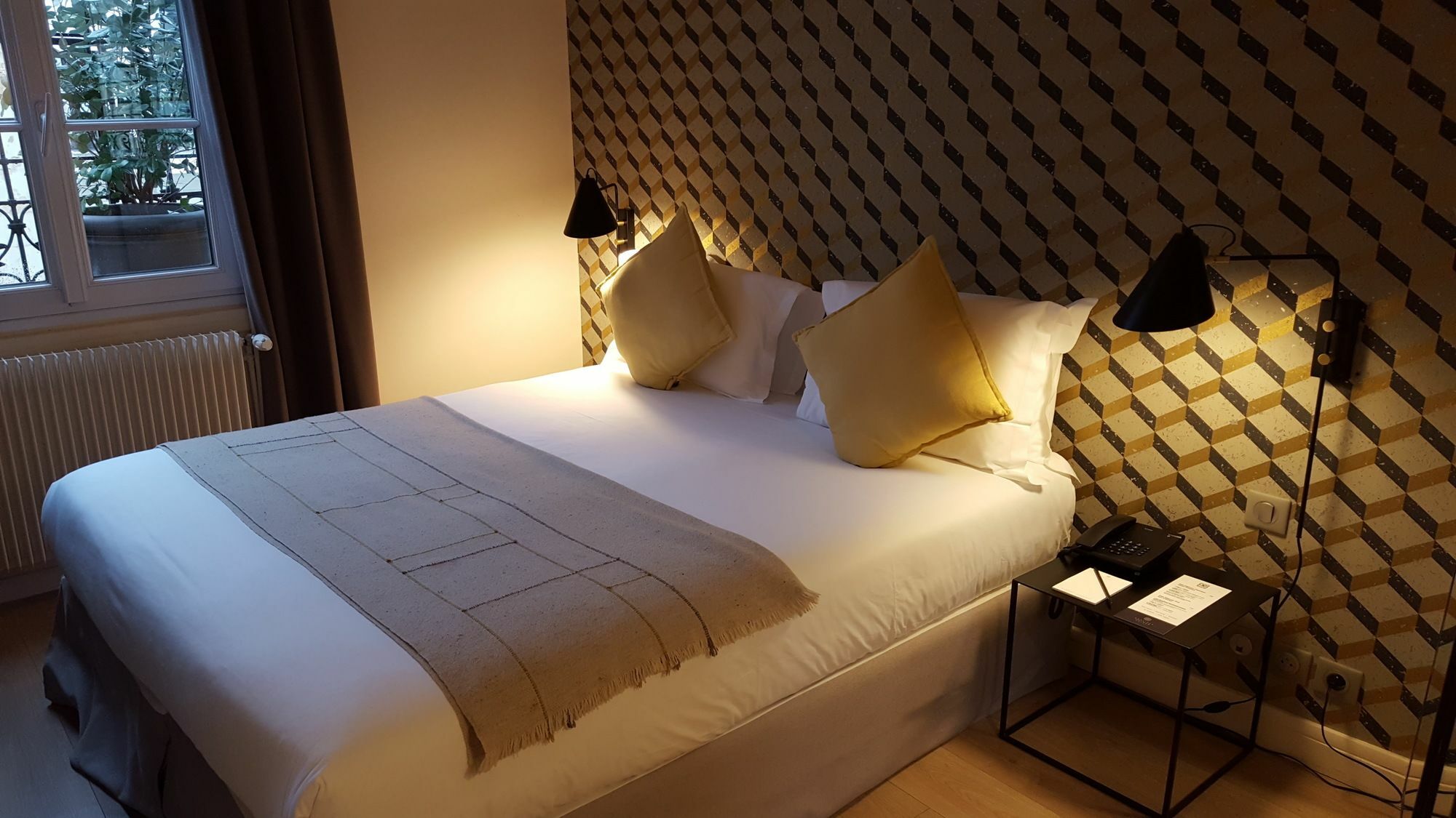 Hotel Monsieur Helder Paris Luaran gambar